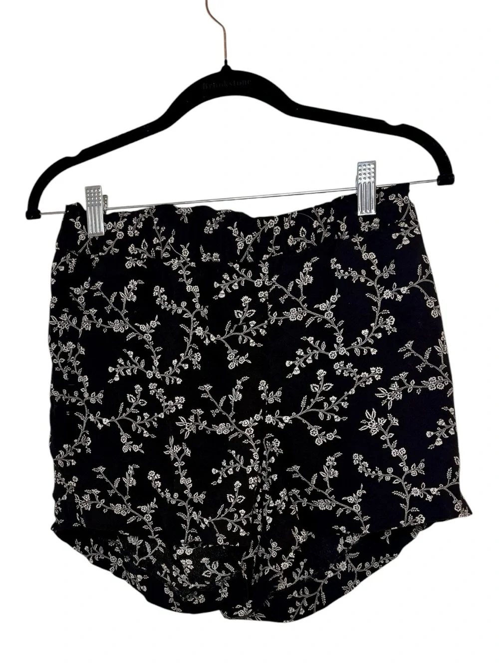 LOFT Black Floral Pull On Shorts Feminine Boho Casual Small